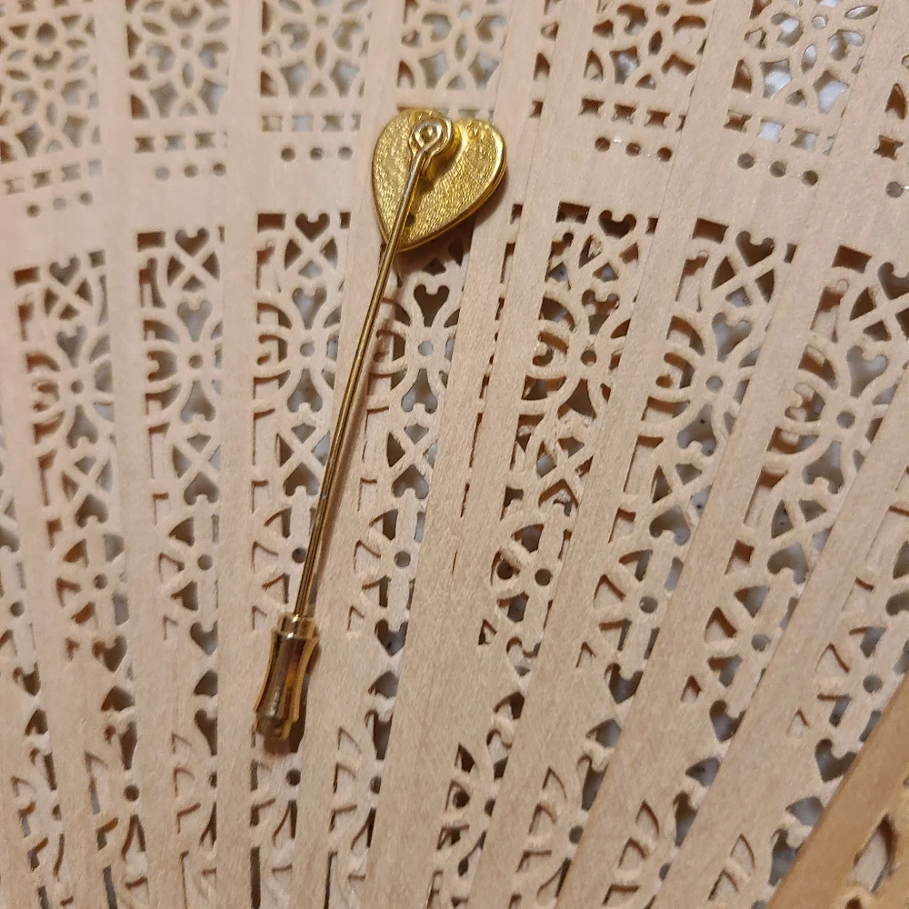 Gold Heart-Shaped Brooch Hat Pin with Pink Accent